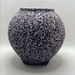 Vintage Kenwood Vase #2100